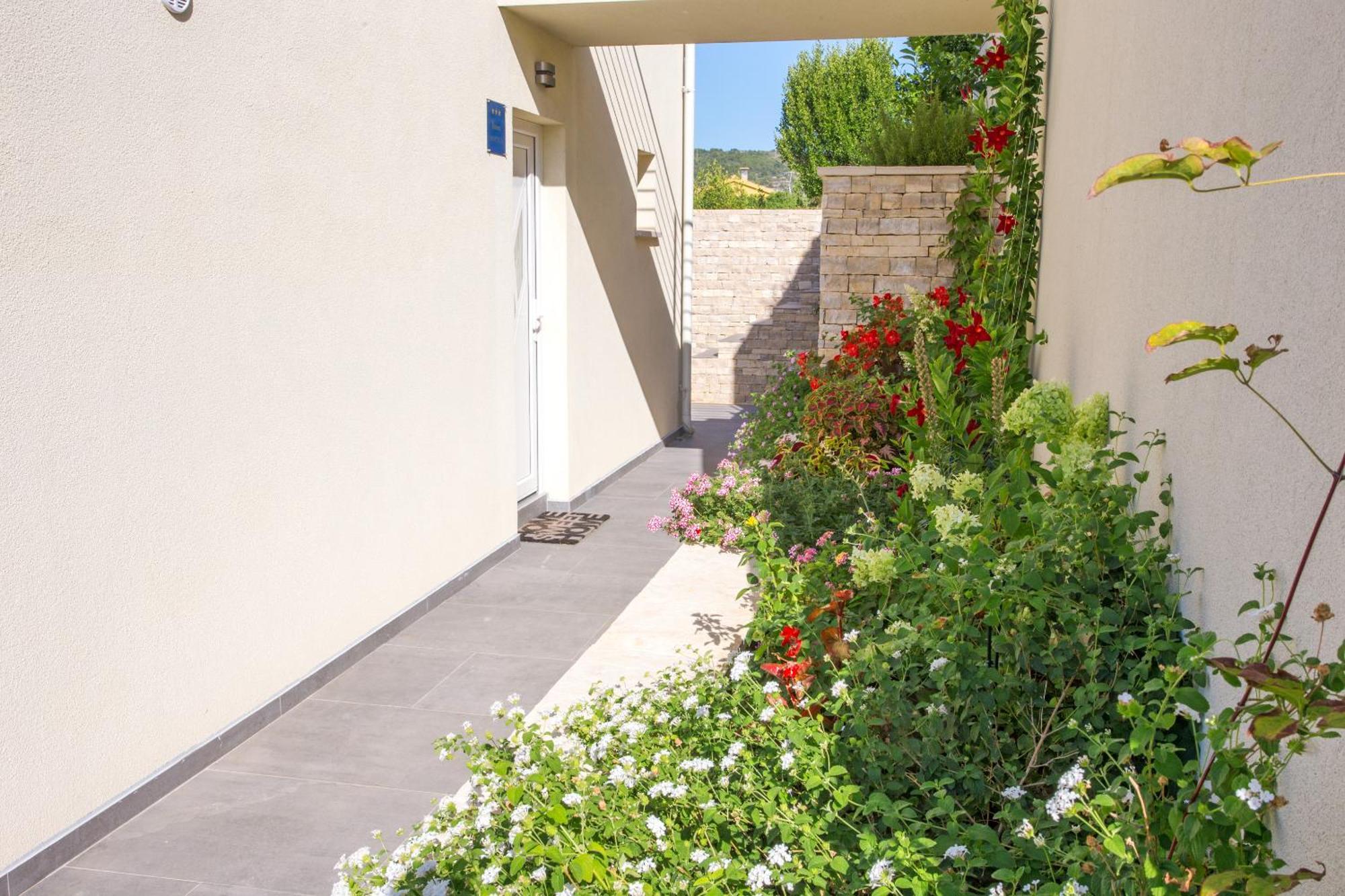 Holiday Home Kate Vis Buitenkant foto