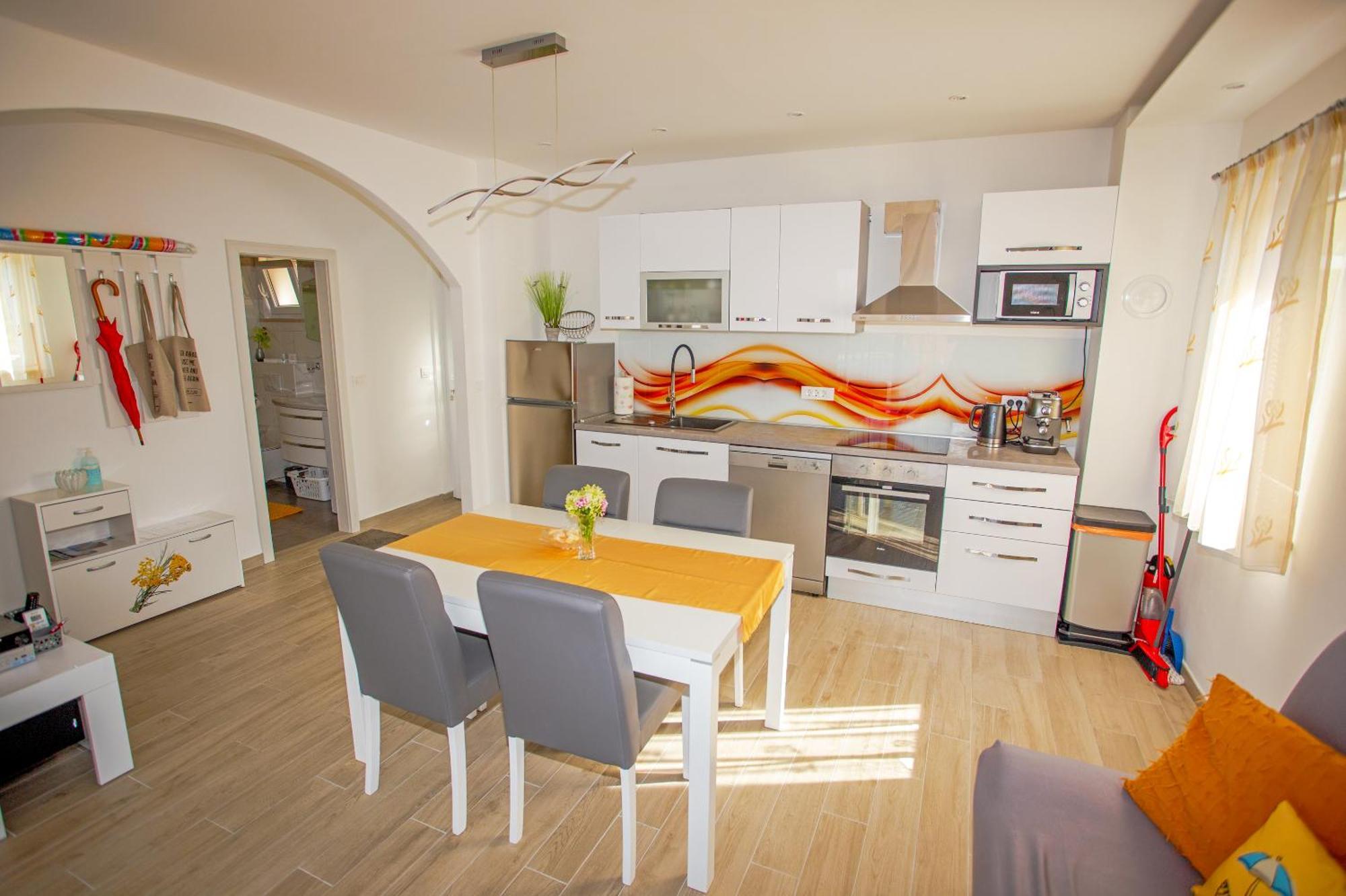 Holiday Home Kate Vis Buitenkant foto